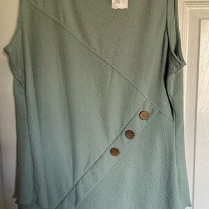 Sleeveless Green Top with Button Detail